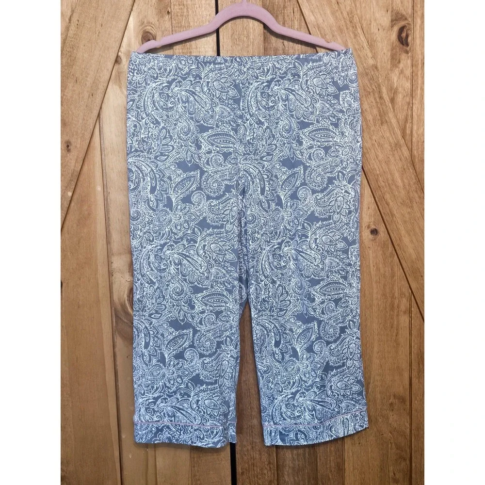 Tahari Gray Pink Paisley Capri Pajama Set Large WA3577-028-TSA Sleepwear #788